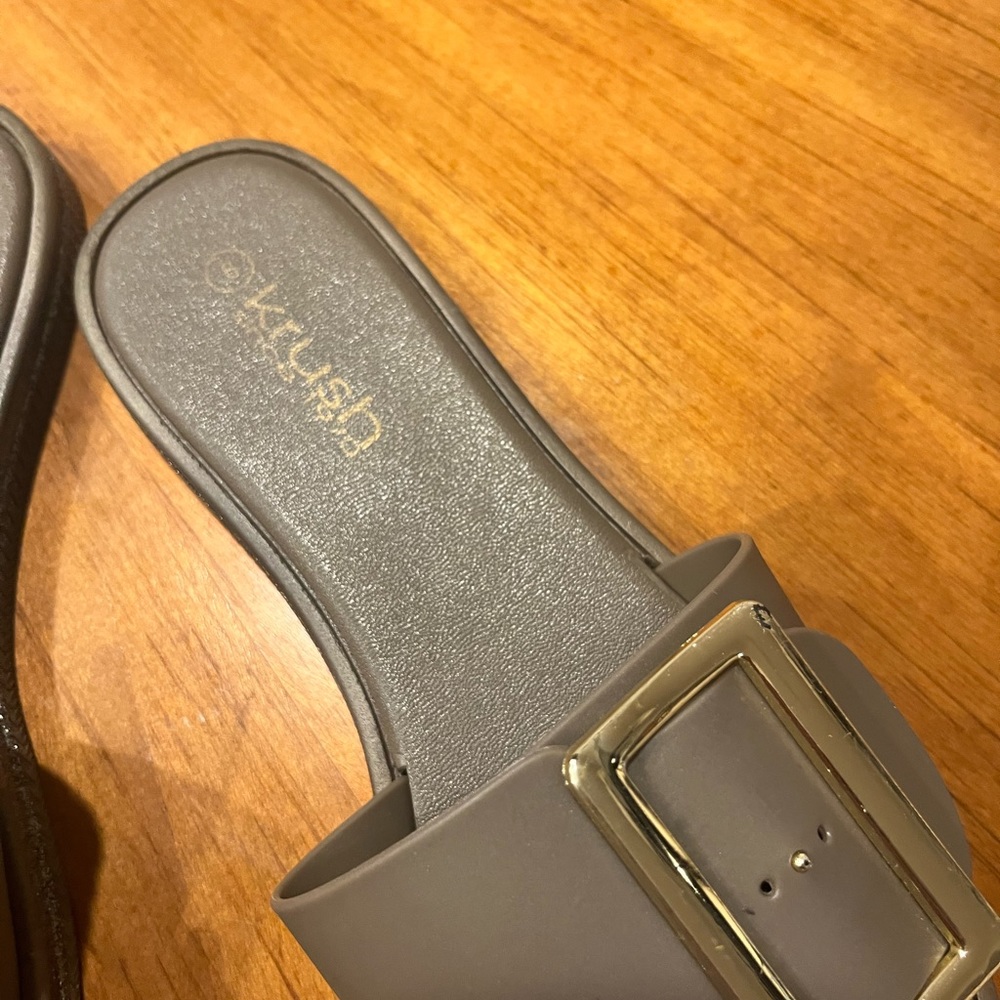 Krush sandals 🩴 - Picture 8 of 9
